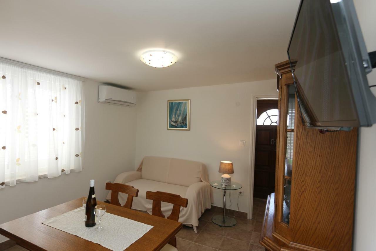 Apartment Damirk Polje  Luaran gambar